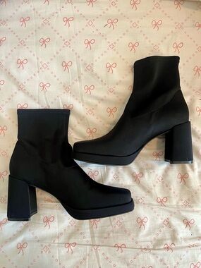 Internationally Blank Black Platform Block Heel Ankle Boots Who Me - Women